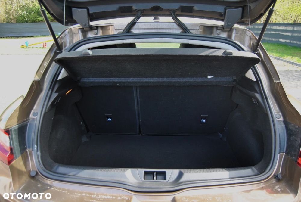 Renault Megane 1.2 Energy TCe Zen - 12