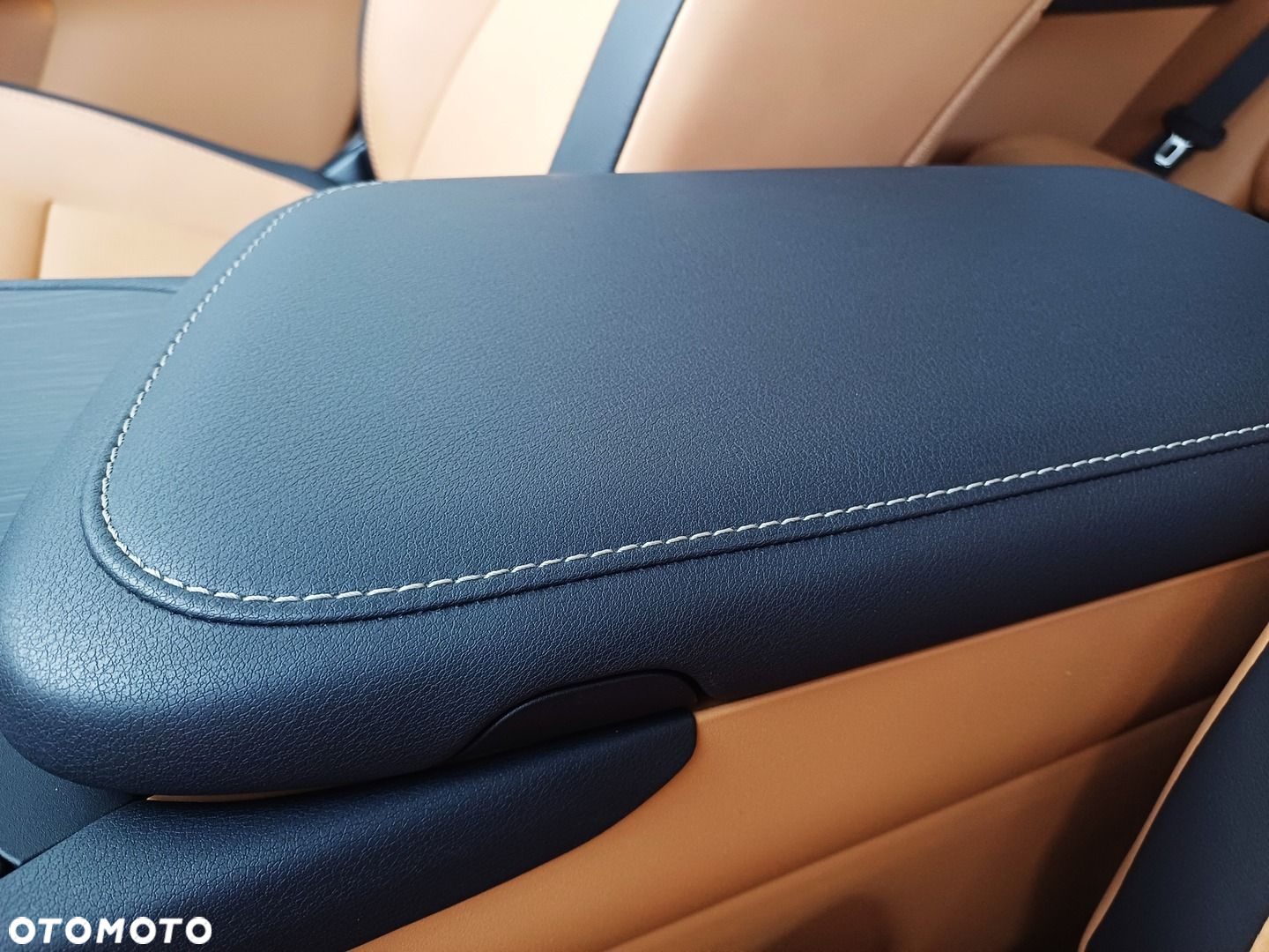Lexus RZ 450e Prestige DIRECT4 - 33