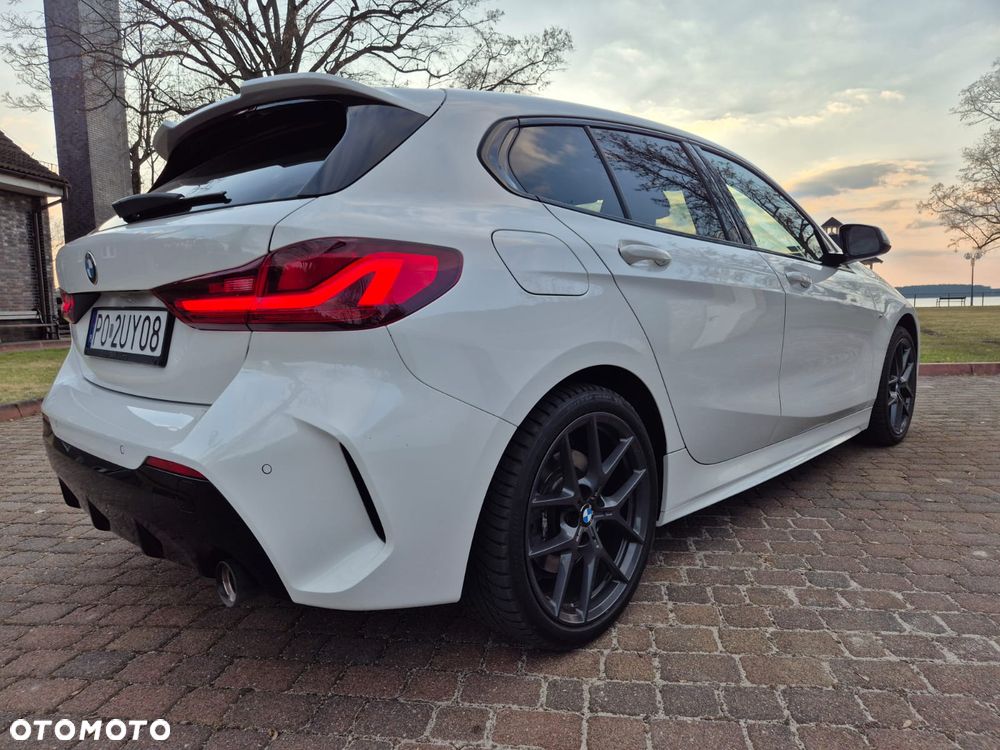 BMW Seria 1 120i M Sport - 2