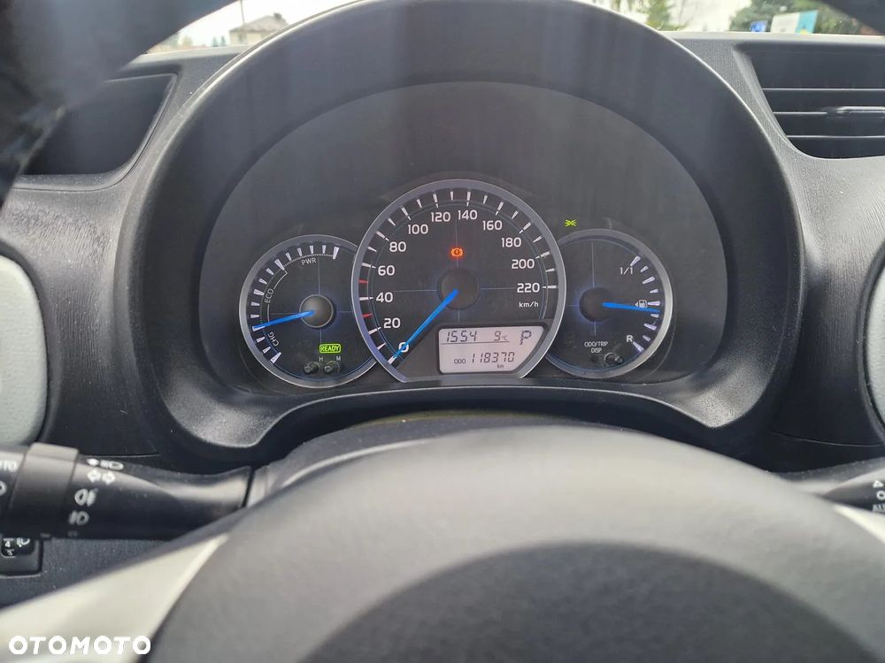 Toyota Yaris Hybrid 1.5 VVT-i - 23