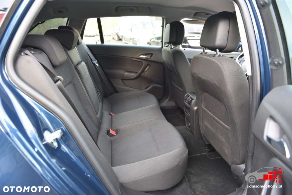 Opel Insignia - 17