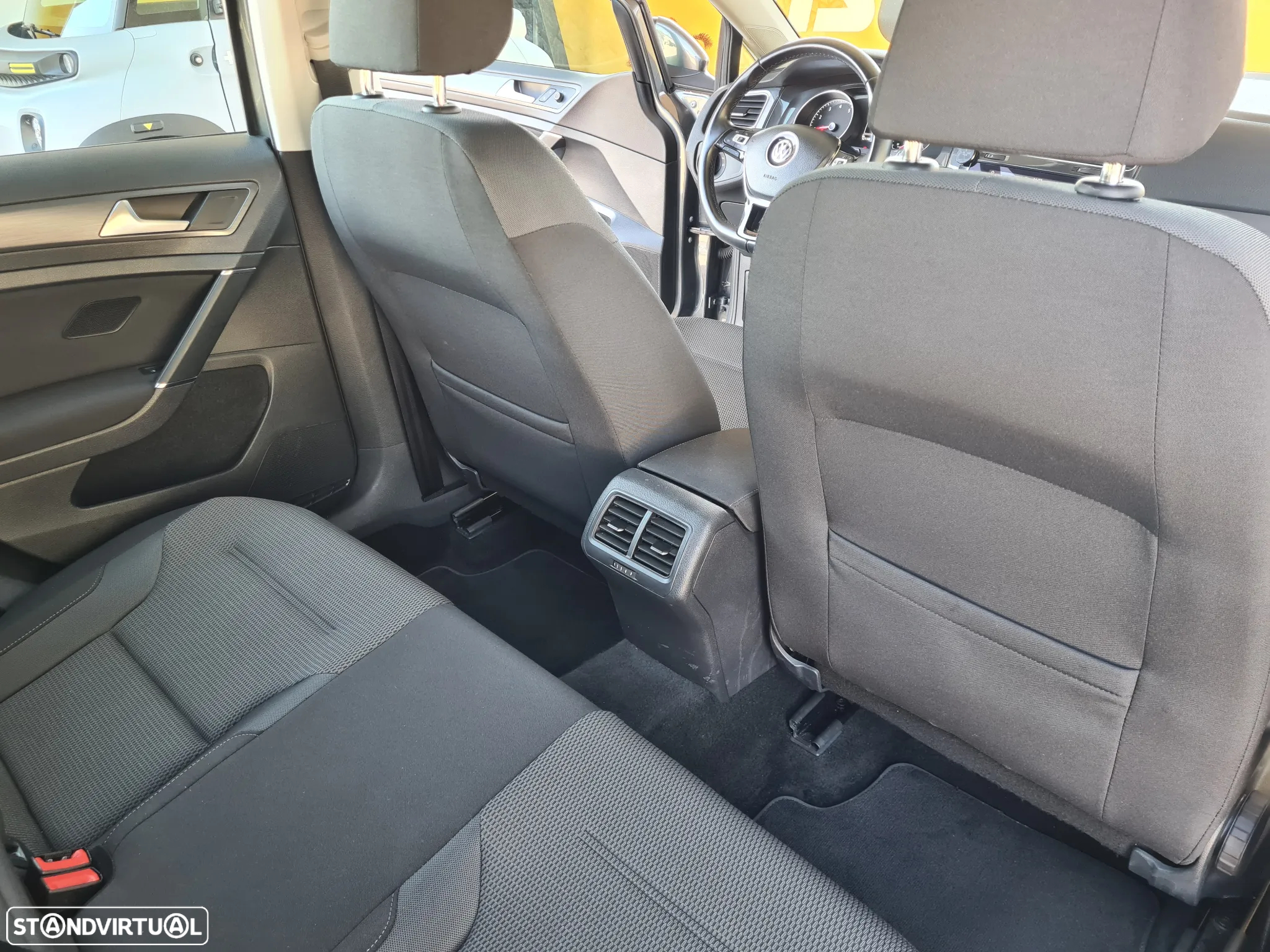 VW Golf Variant 1.0 TSI Confortline - 17