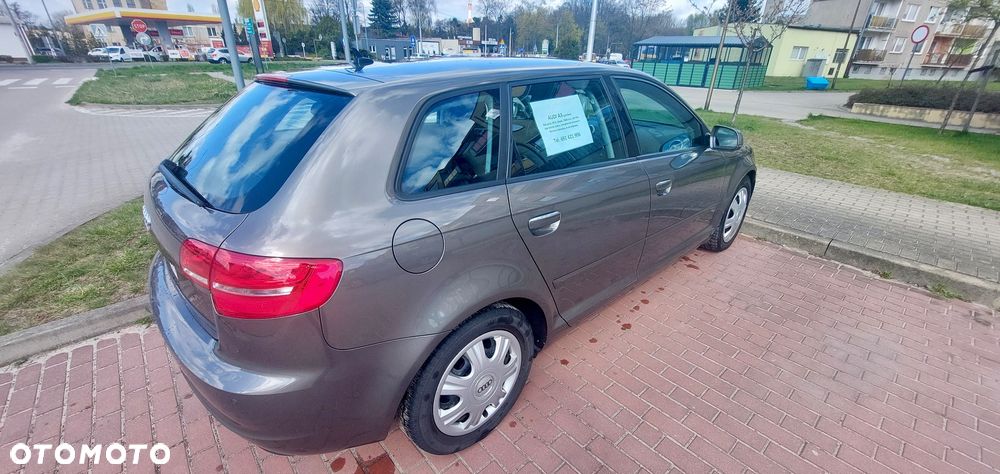 Audi A3 Sportback - 6