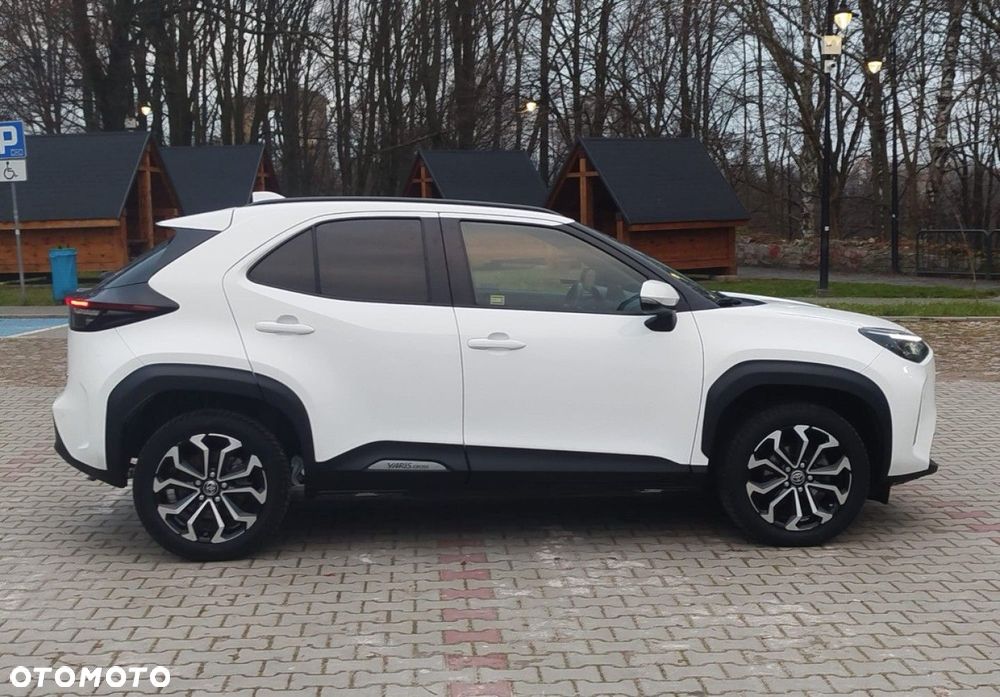 Toyota Yaris Cross - 10