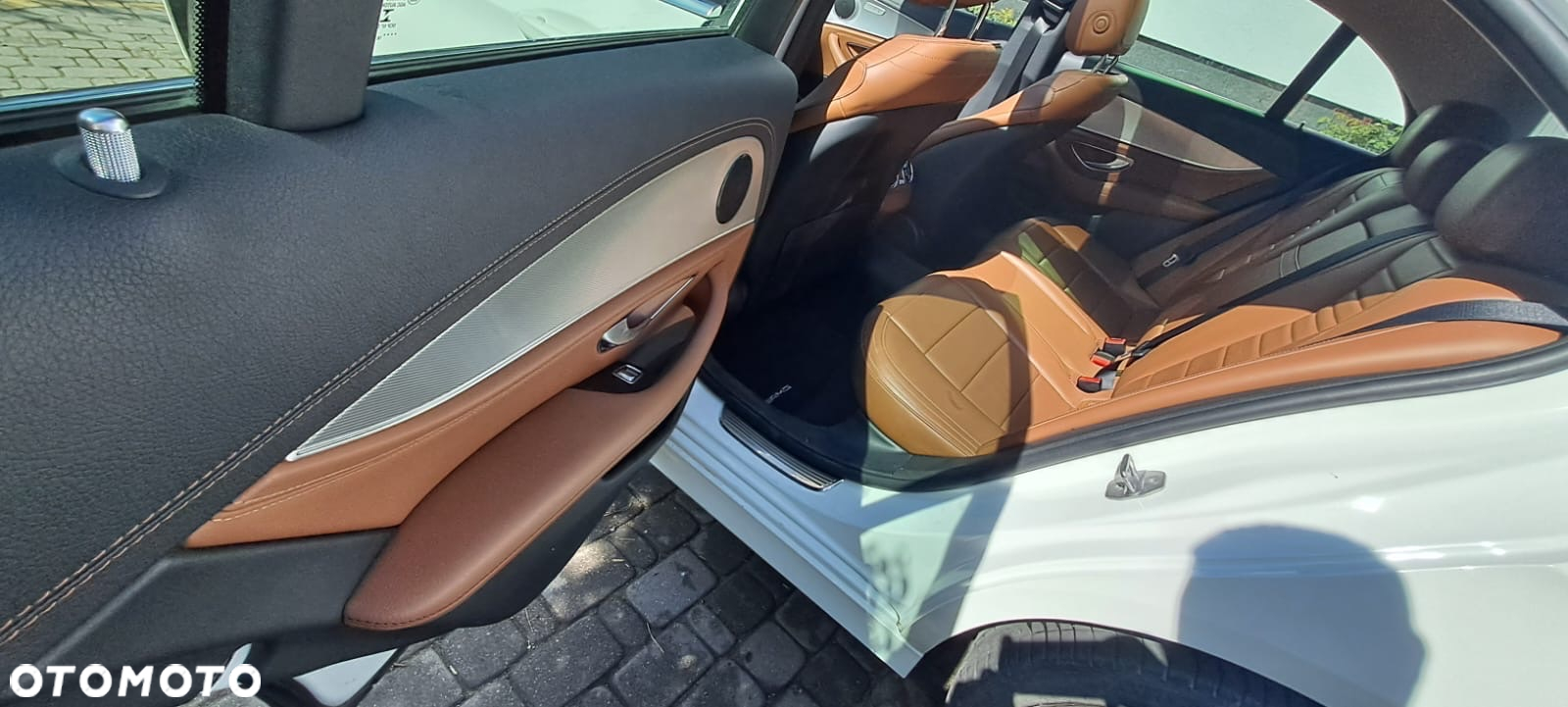 Mercedes-Benz Klasa E 220 d 4-Matic 9G-TRONIC - 11