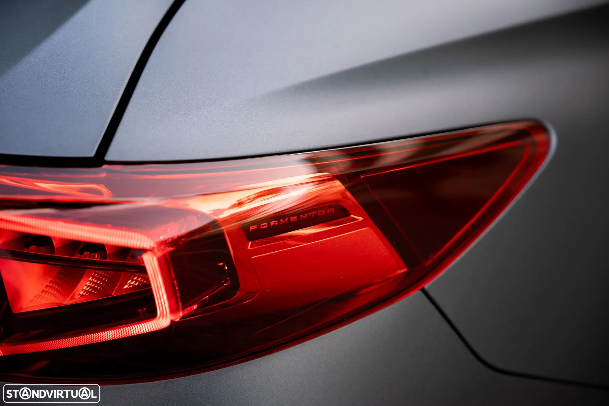 Cupra Formentor 1.4 e-Hybrid DSG VZ - 8