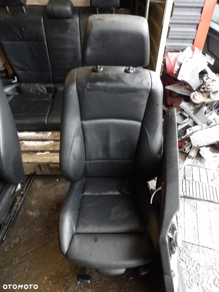 BMW - E84,X1 - FOTELE , KANAPA , BOCZKI - KOMPLET - OGRZEWANE - 3