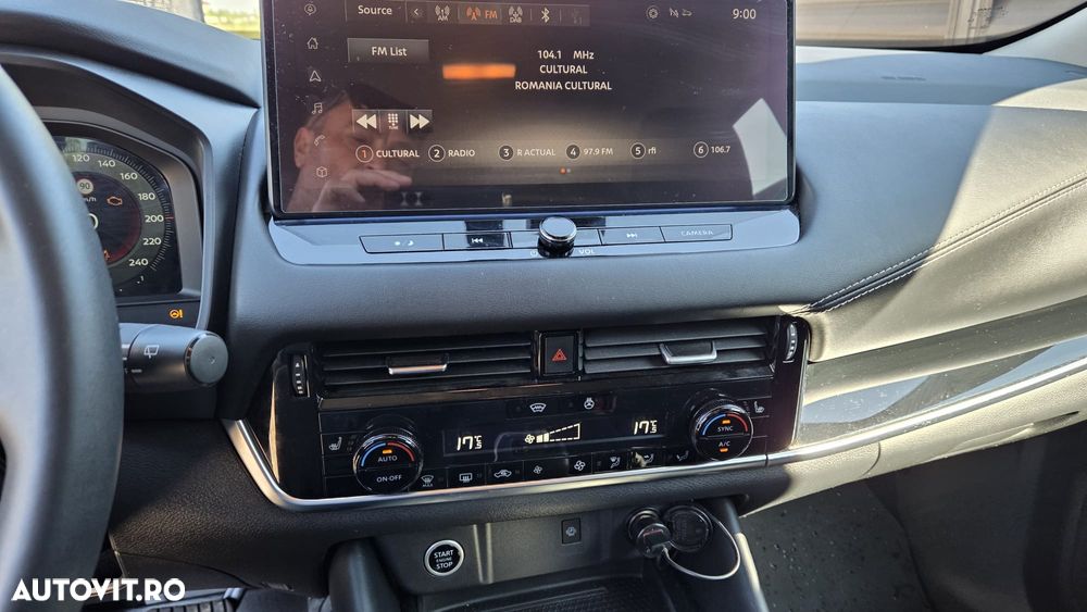 Nissan Qashqai 1.3 l MHEV X-Tronic N-Connecta - 3