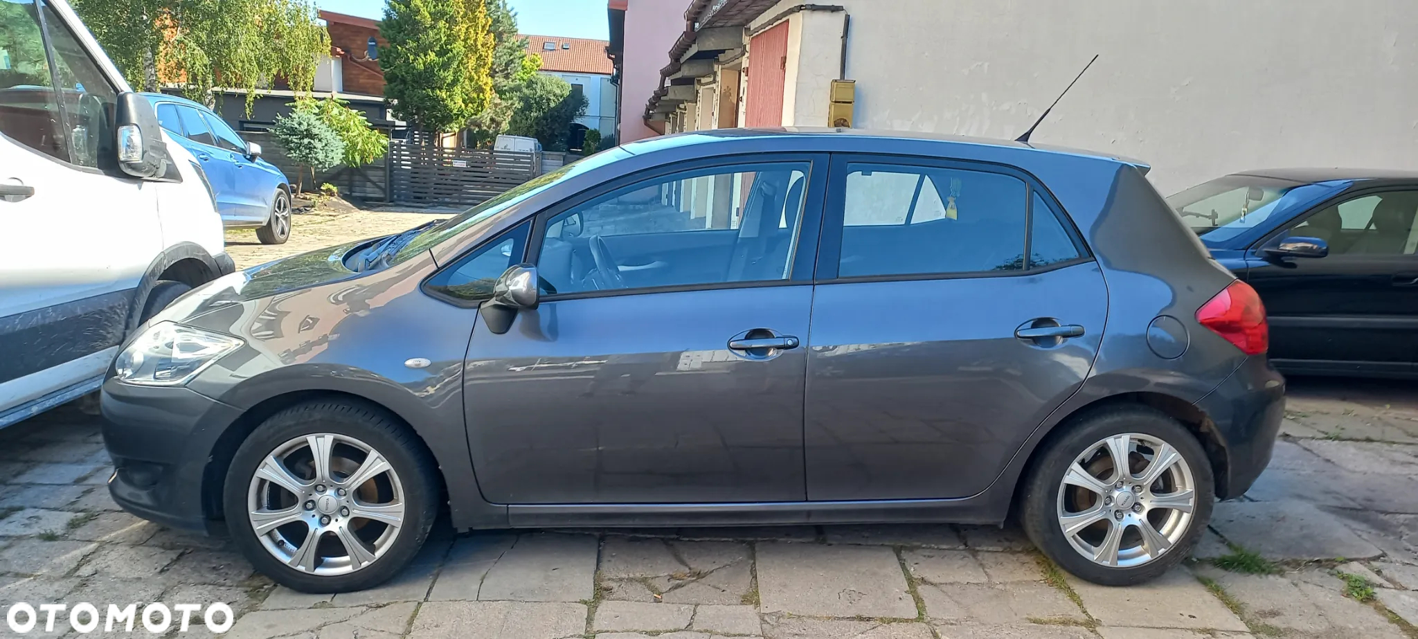 Toyota Auris 1.6 VVT-i Premium MM - 10