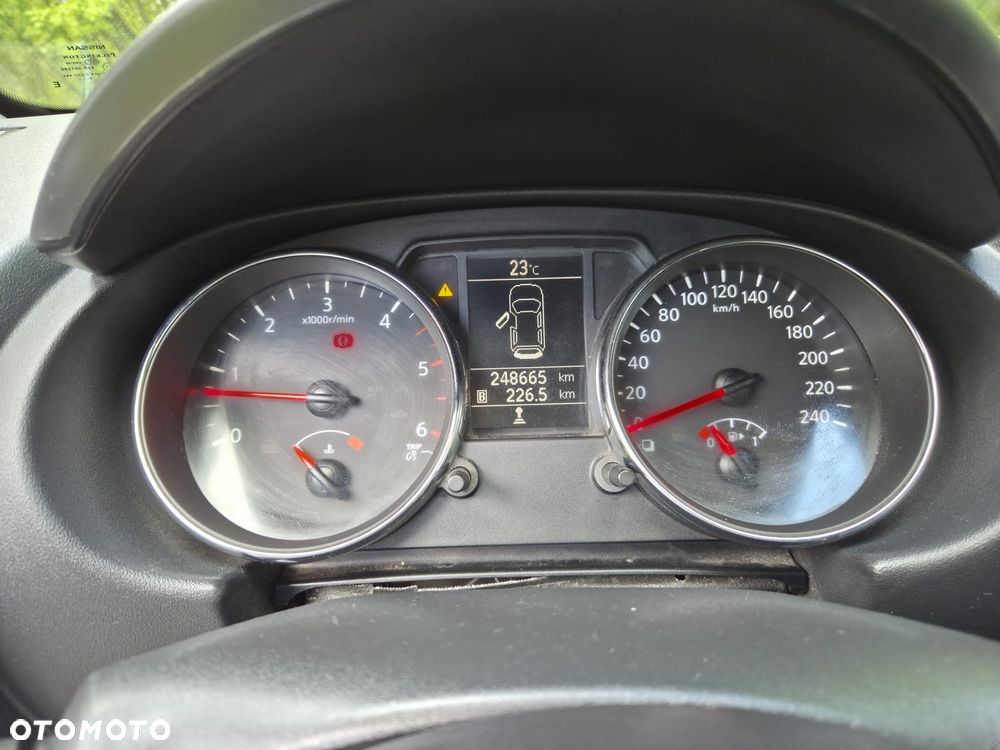 Nissan Qashqai 2.0 dCi Tekna - 10