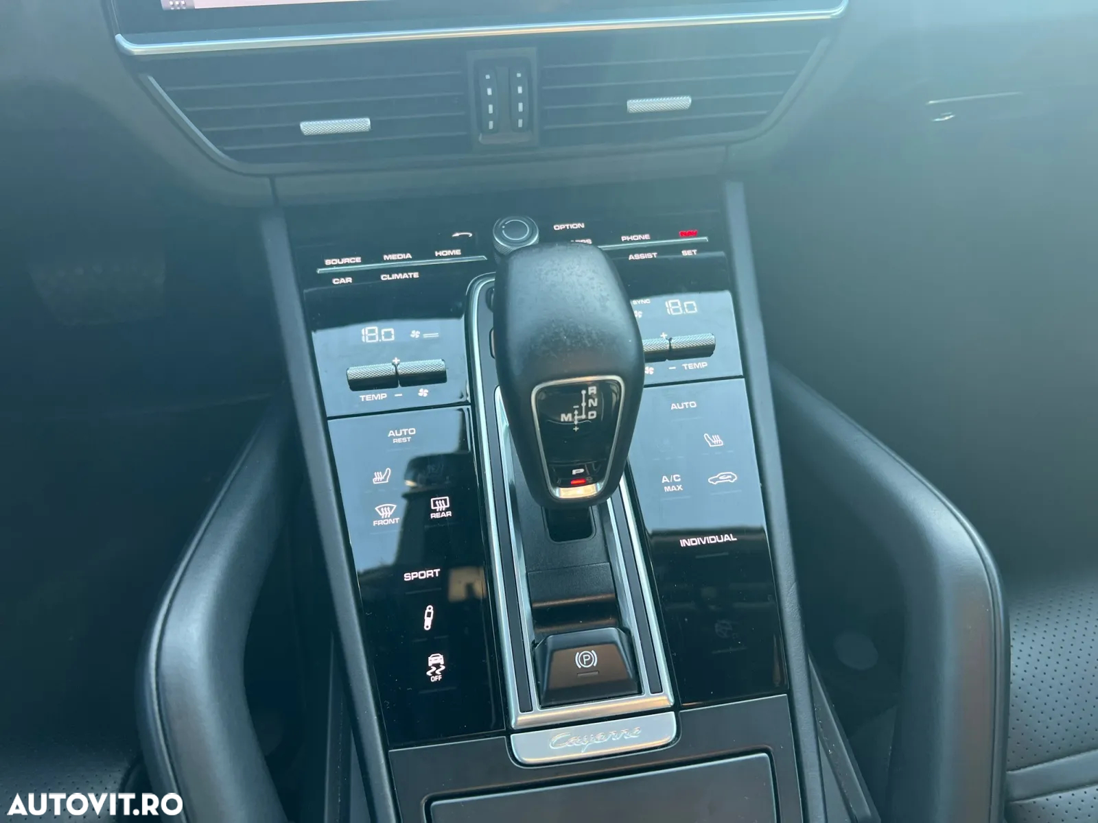 Porsche Cayenne - 13
