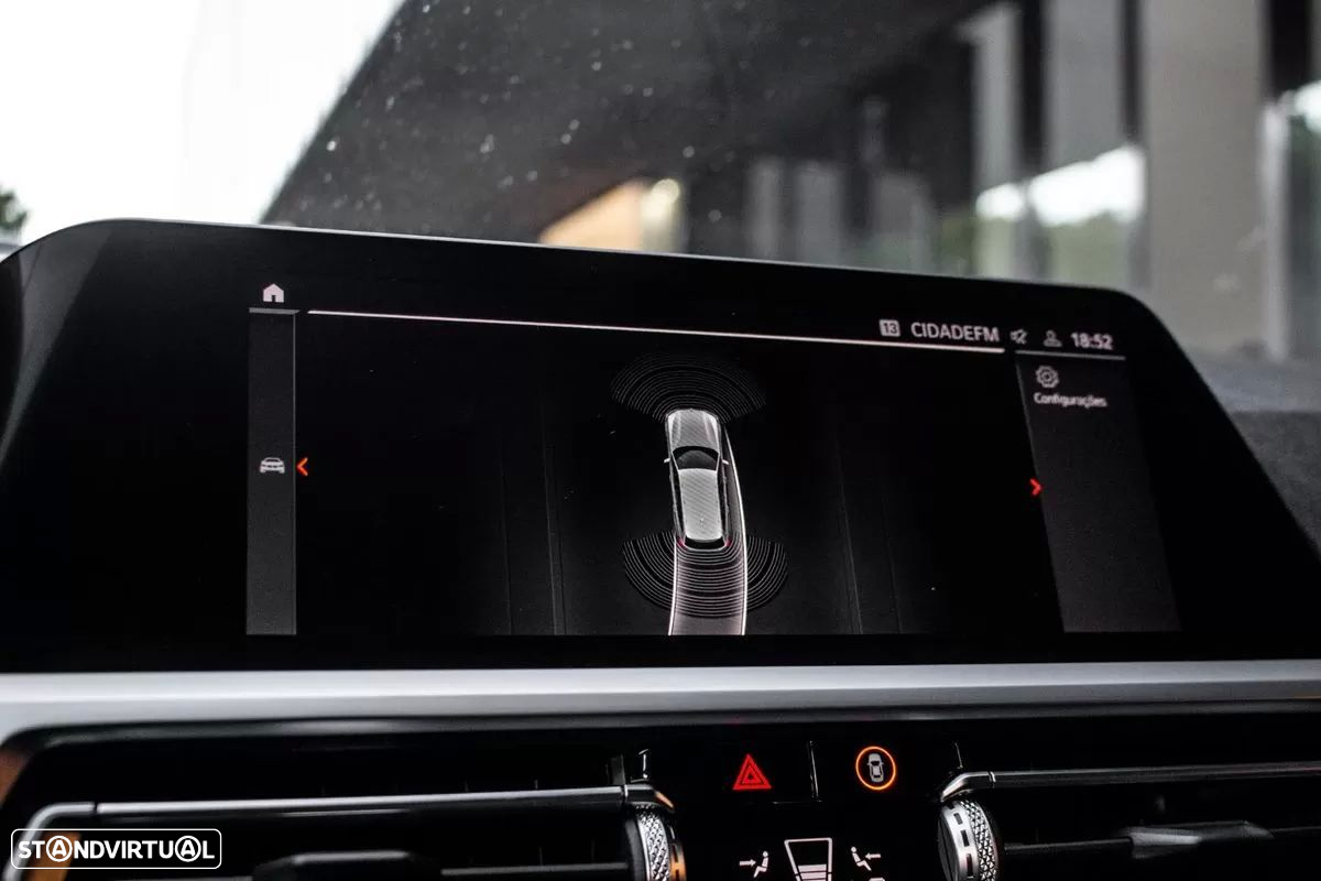 BMW 320 d Touring Line Luxury Auto - 48