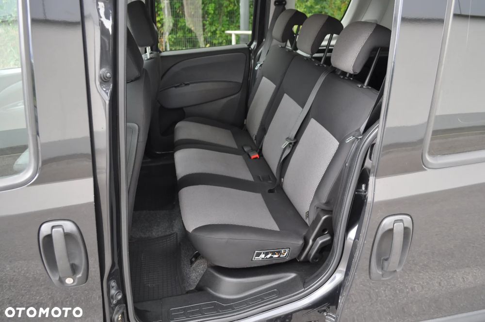 Fiat Doblo 1.4 T-Jet 16V Emotion - 17