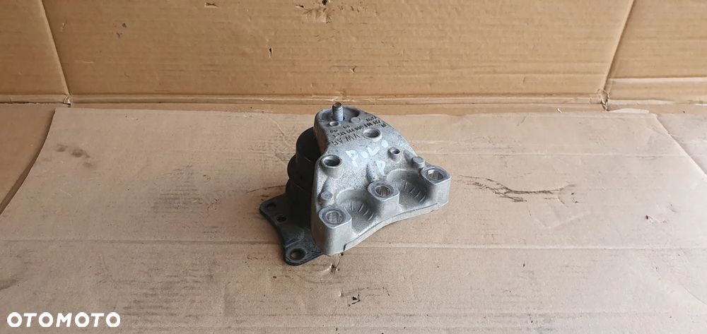 Łapa poduszka silnika VW Polo V 6R 1.4 6Q0199262BF 6Q0199185T - 3
