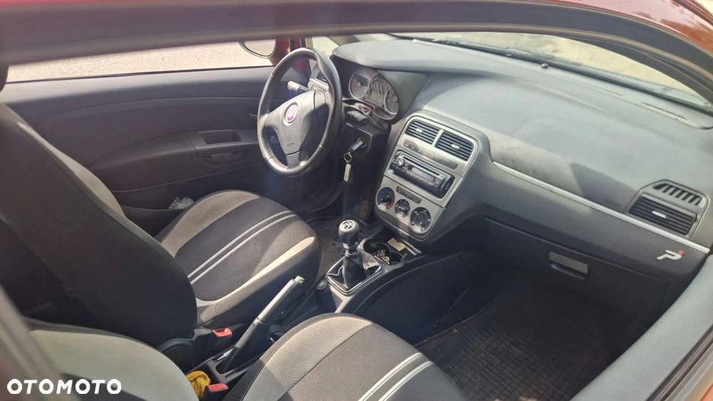 Fiat Grande Punto 1.4 8V 360 - 6