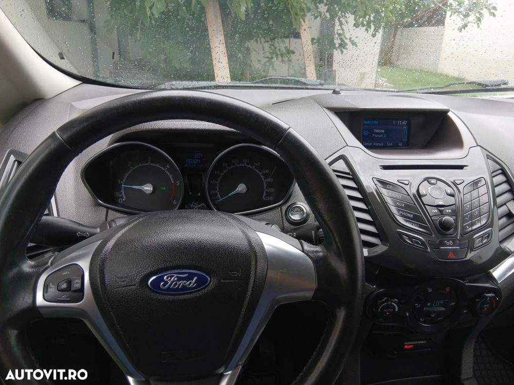 Ford EcoSport 1.5 TDCi Titanium - 10