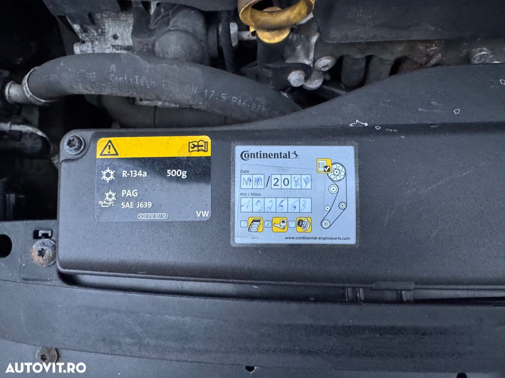 Volkswagen Golf Variant 1.6 TDI BlueMotion Technology Lounge - 18