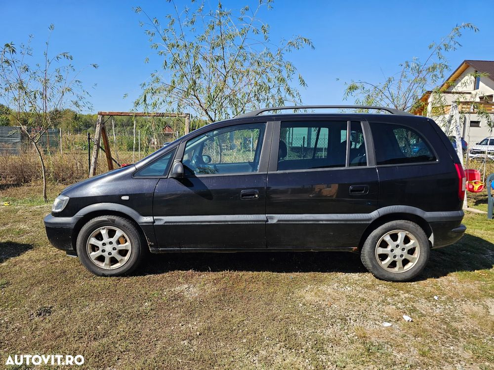 Opel Zafira 1.8 Njoy - 2