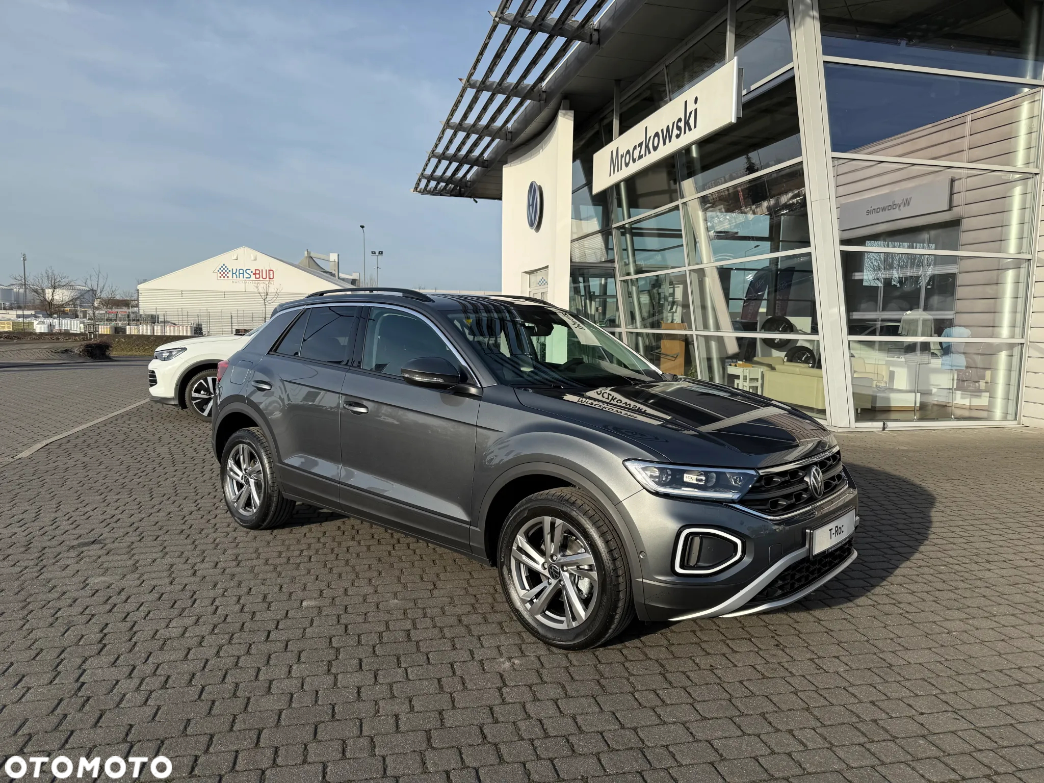 Volkswagen T-Roc - 2