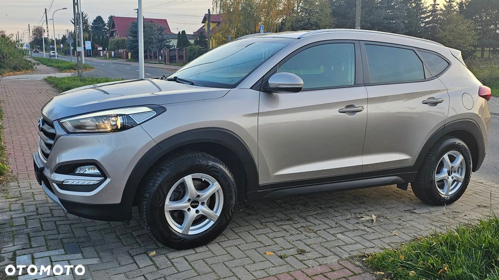 Hyundai Tucson 1.6 GDi 2WD Trend - 24