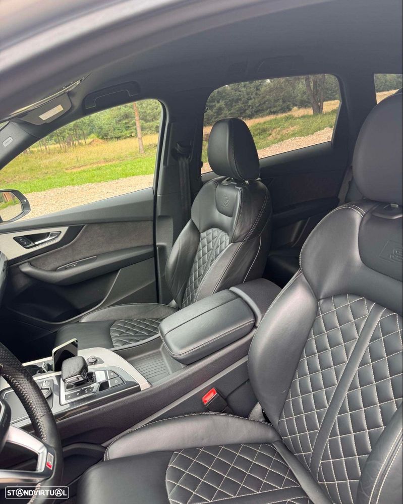 Audi Q7 3.0 TDI E-tron quattro S-line Tiptronic - 16