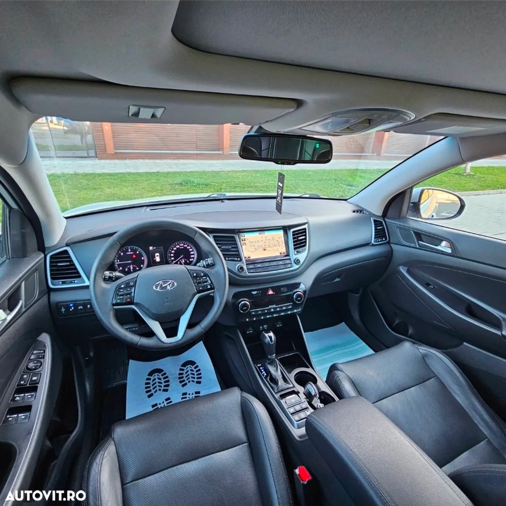 Hyundai Tucson 2.0 CRDI 4WD Automatik Premium - 17