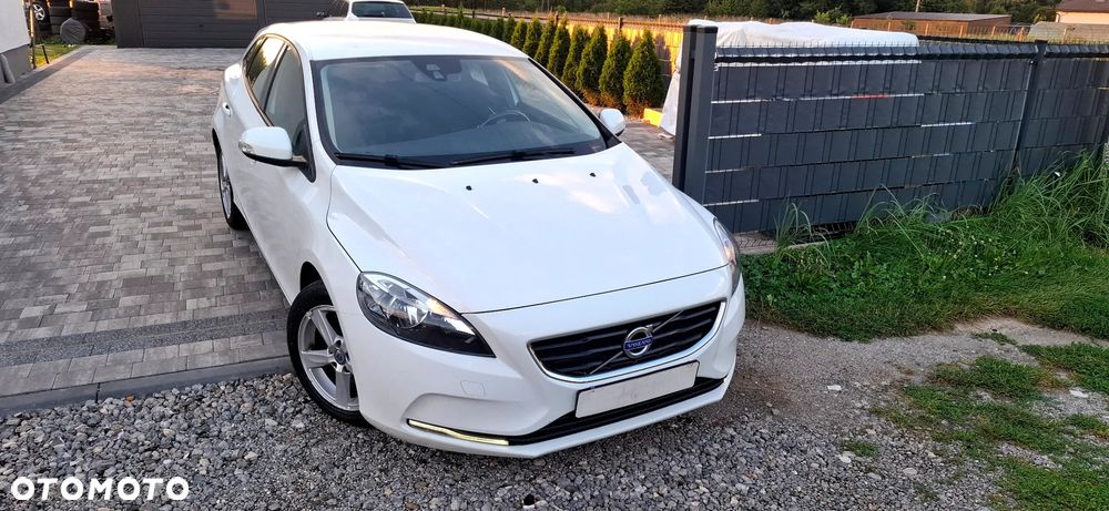 Volvo V40 D4 Kinetic - 3
