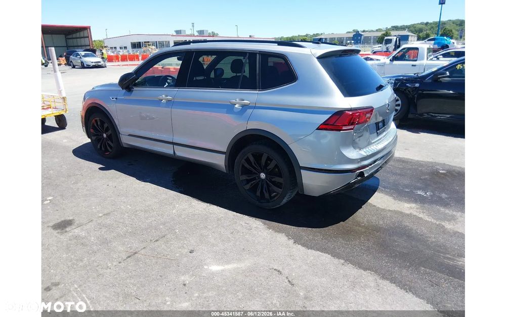 Volkswagen Tiguan - 3