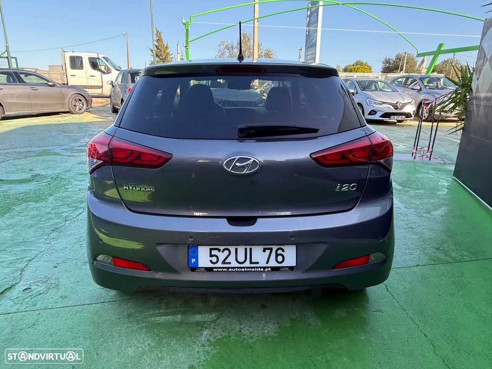 Hyundai i20 1.2 Style - 8