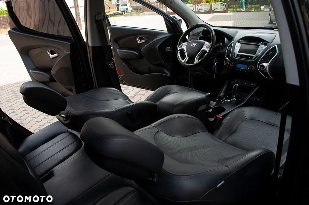 Hyundai ix35 2.0 CRDi 4WD Automatik Premium - 24