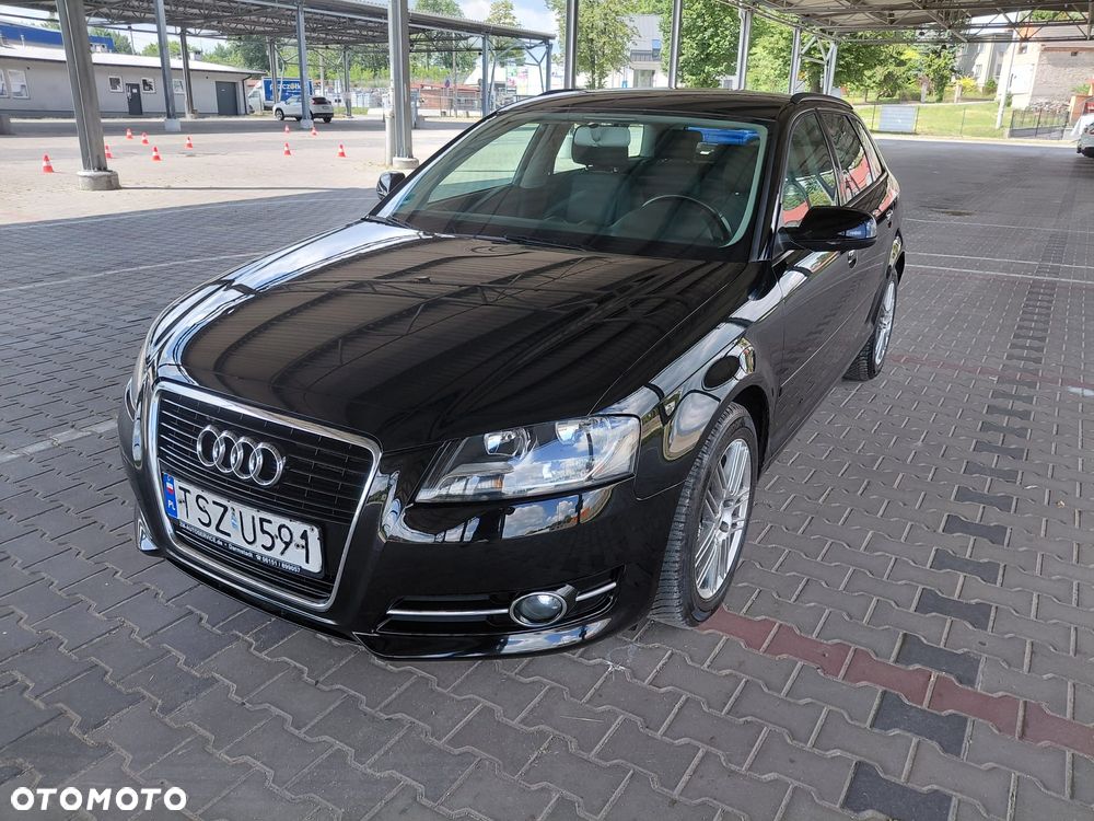 Audi A3 Sportback 1.6 Ambiente - 1