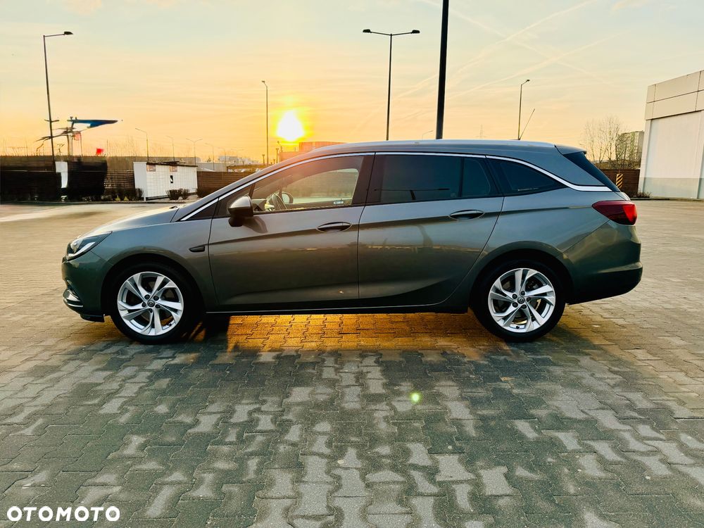 Opel Astra 1.6 CDTI Dynamic S&S - 1