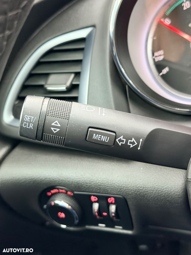 Opel Astra 1.7 CDTI DPF ENERGY - 29