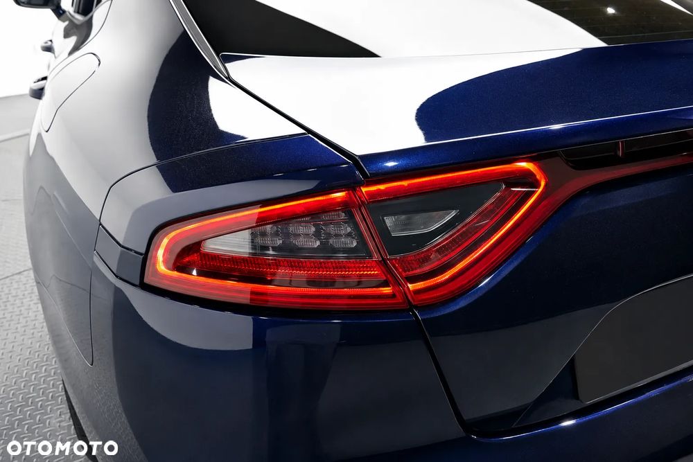 Kia Stinger 2.0 T-GDI L - 20