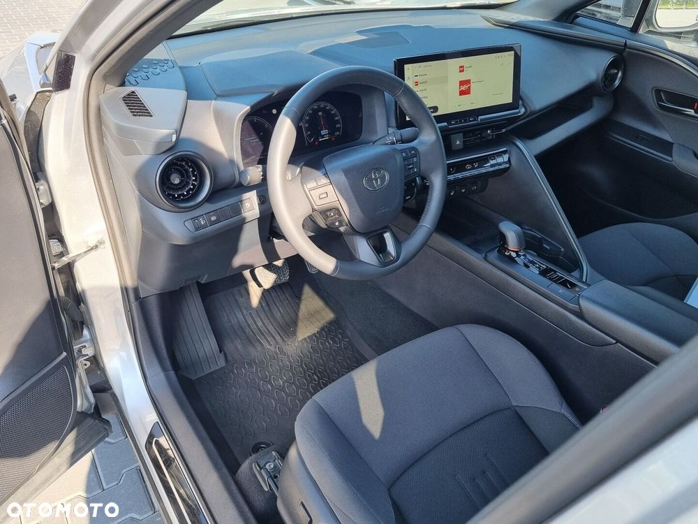 Toyota C-HR - 12