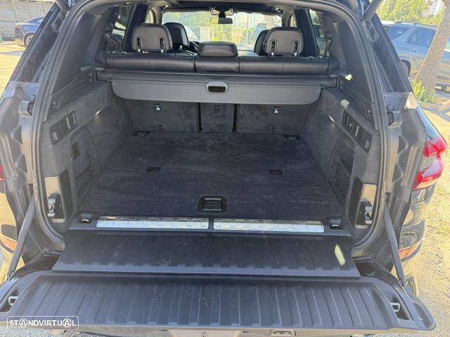 BMW X5 45 e xDrive Pack M - 37