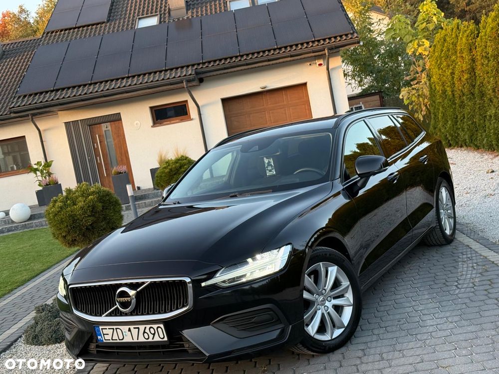 Volvo V60 2021 photo 4