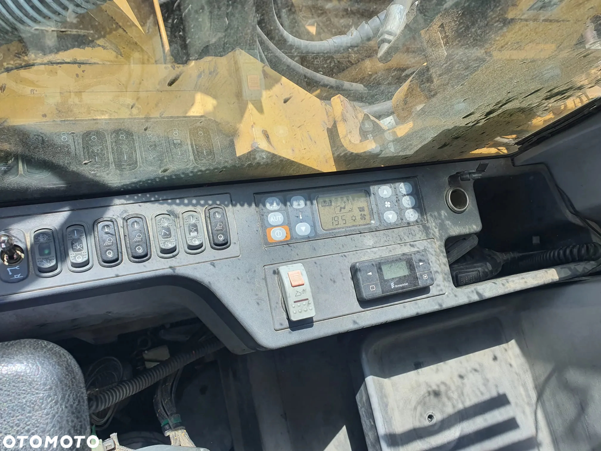 Caterpillar 324EL - 28