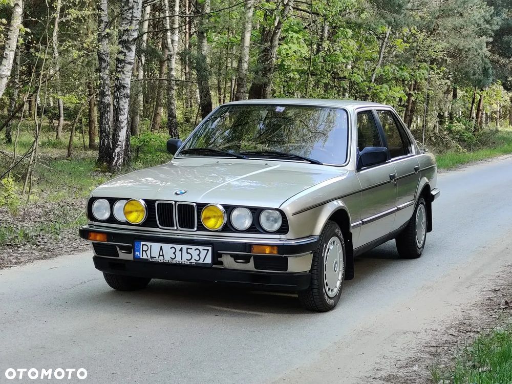 BMW Seria 3 - 1