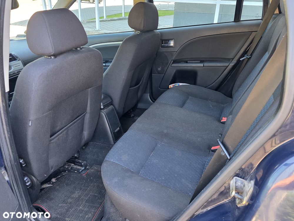 Ford Mondeo - 8