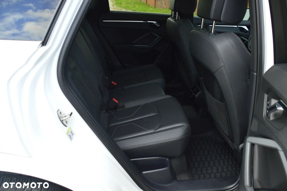 Audi Q3 45 TFSI quattro S tronic S line - 12