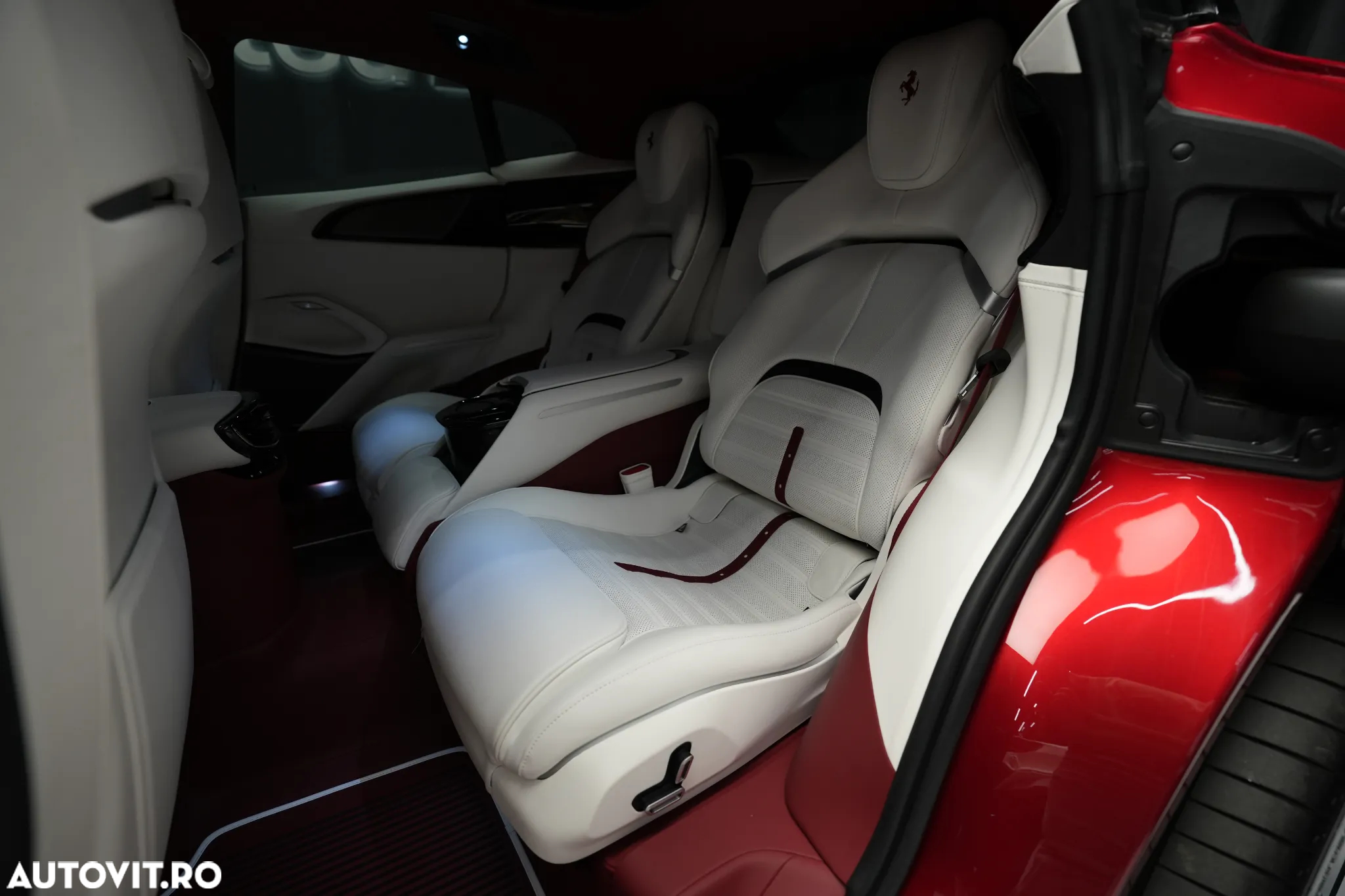 Ferrari Purosangue - 12