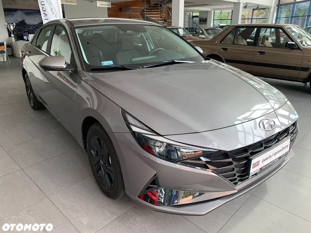 Hyundai Elantra 1.6 Smart - 2