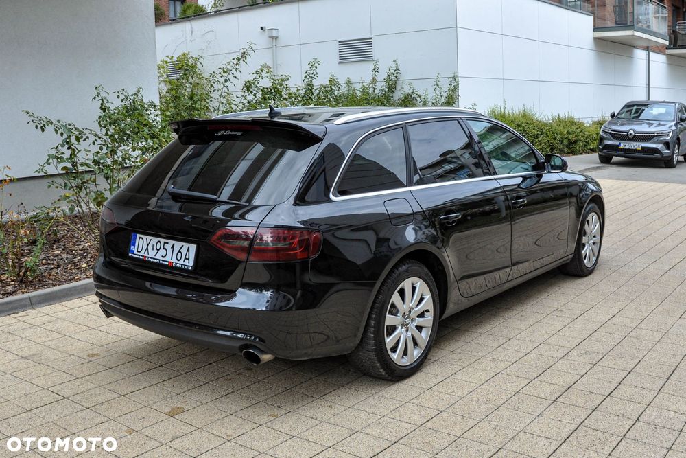 Audi A4 Avant - 4