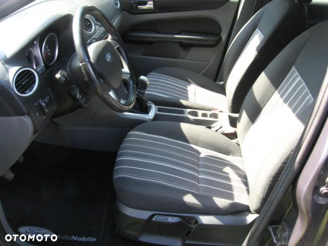 Ford Focus 1.6 Gold X EU5 - 18