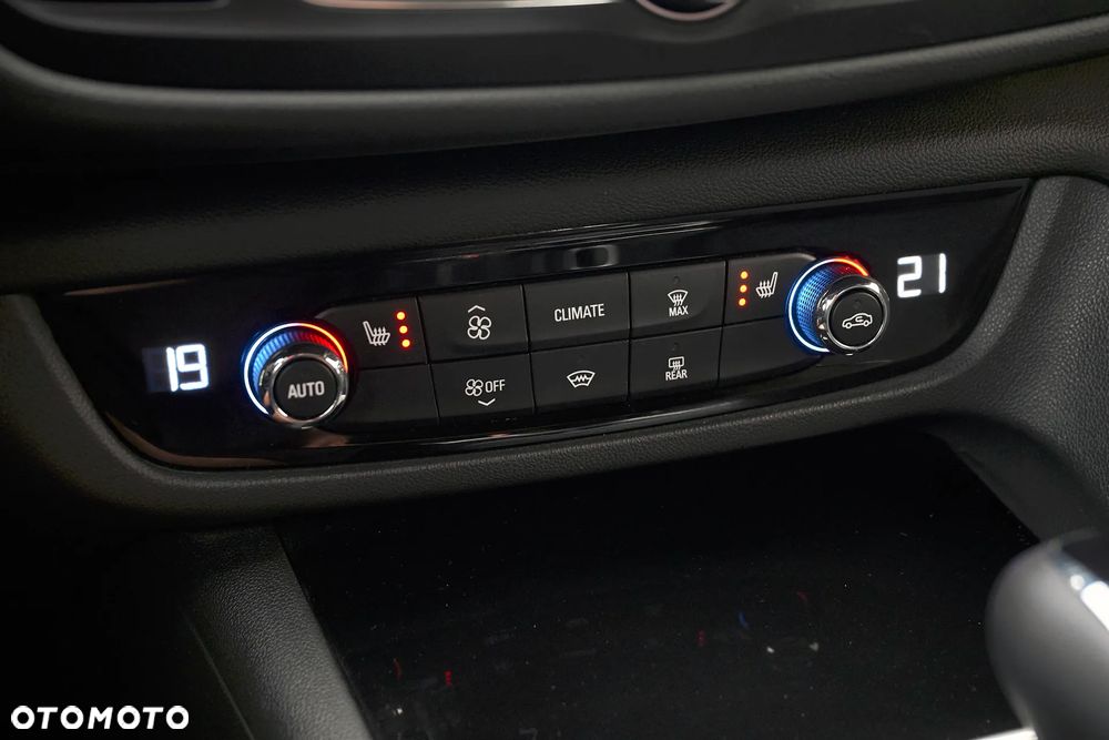 Opel Insignia 2.0 CDTI 4x4 Business Elegance S&S - 31