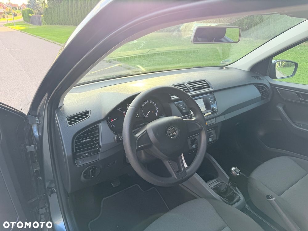 Skoda Fabia - 16