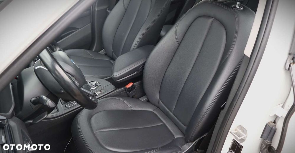 BMW X1 - 15