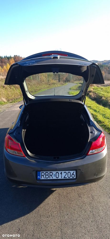 Opel Insignia 2.0 CDTI - 9