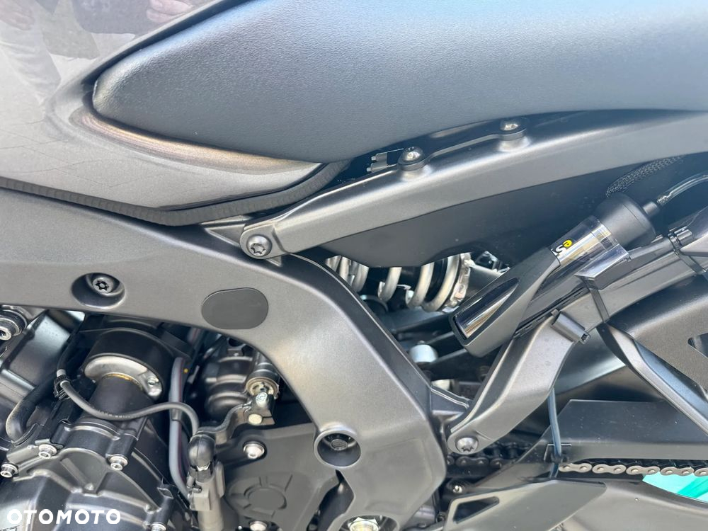Yamaha MT - 9